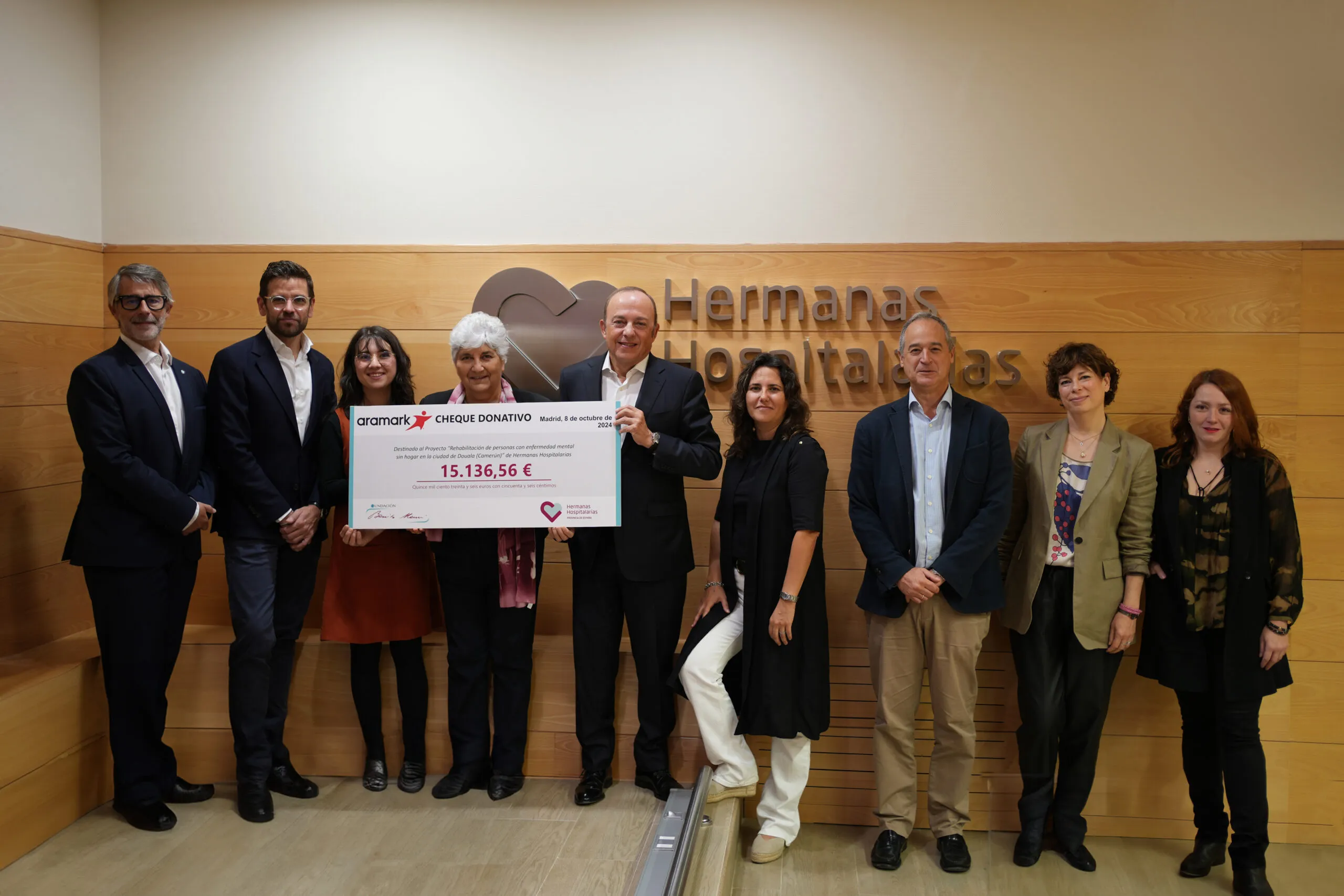 Foto Firma Aramark apoyo Fundación Benito Menni