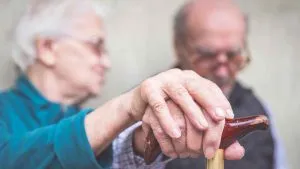 pareja-de-ancianos-psicoticos-300x169.jpg
