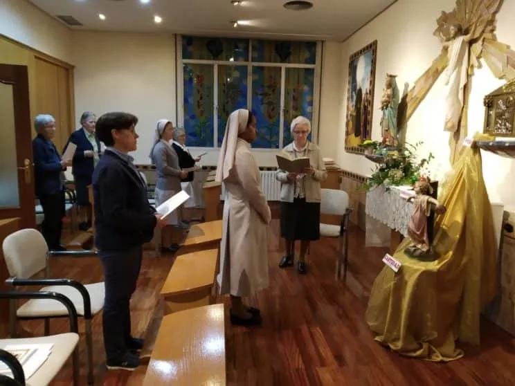 Capilla-todas-744x558.jpg